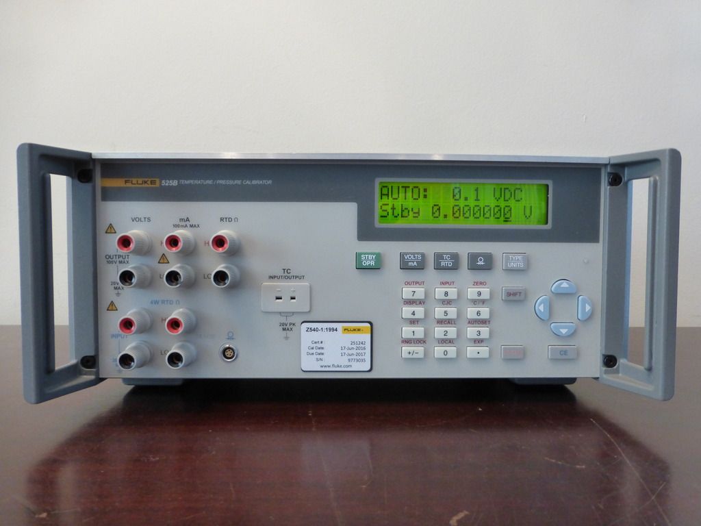 Fluke 525B 120V Temperature / Pressure Calibrator With Fresh MFG ...